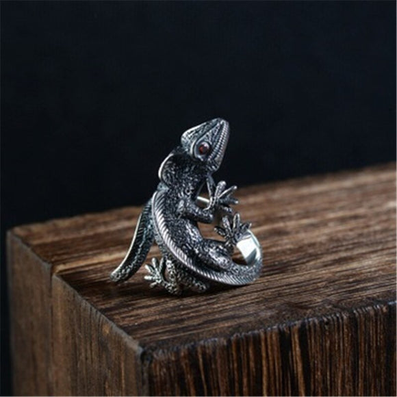 Silver Lizard
